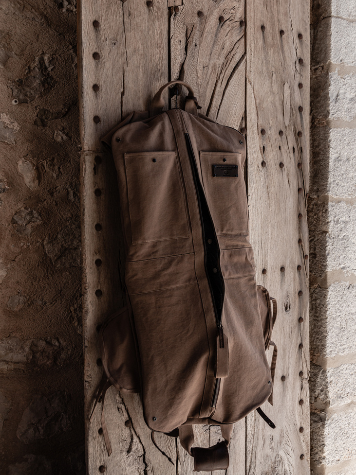 Nomad Suit & Dress traveller - Khaki