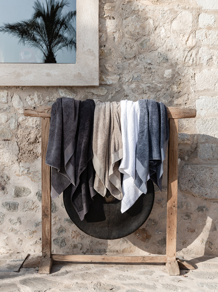 Spirit of the Nomad Handduk 