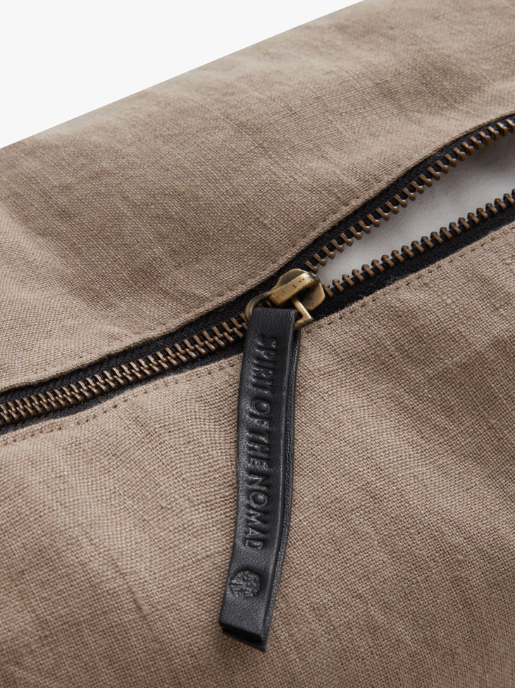 KUDDFODRAL TVÄTTAT LINNE -  Ash Brown